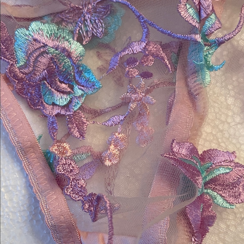 NWT La girl Elegant Floral Lace Bra Set - Pastel Pink /lavender /teal size S - Picture 12 of 13